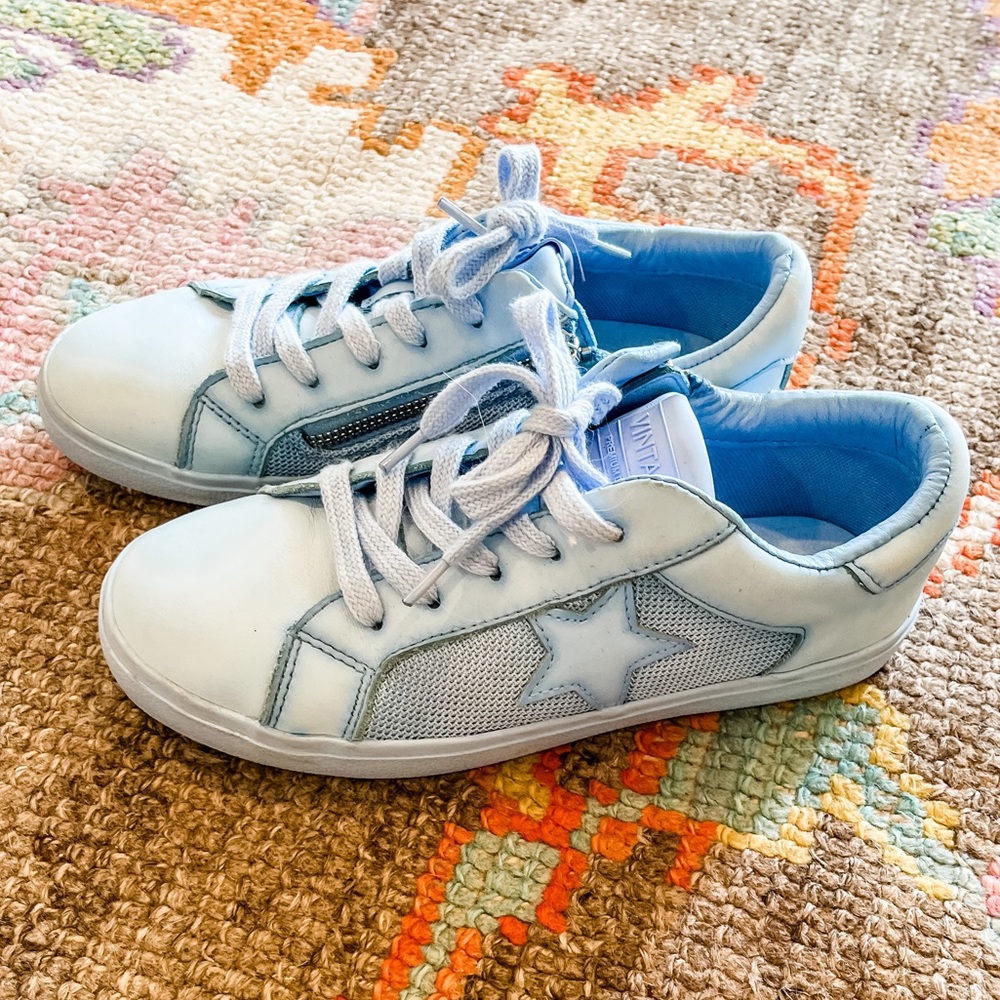 Vintage Havana blue sneakers worn 1x size 6